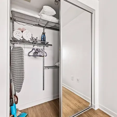 Amazing Studio In Sm Promenade! Free Parking! Los Angeles Exterior photo